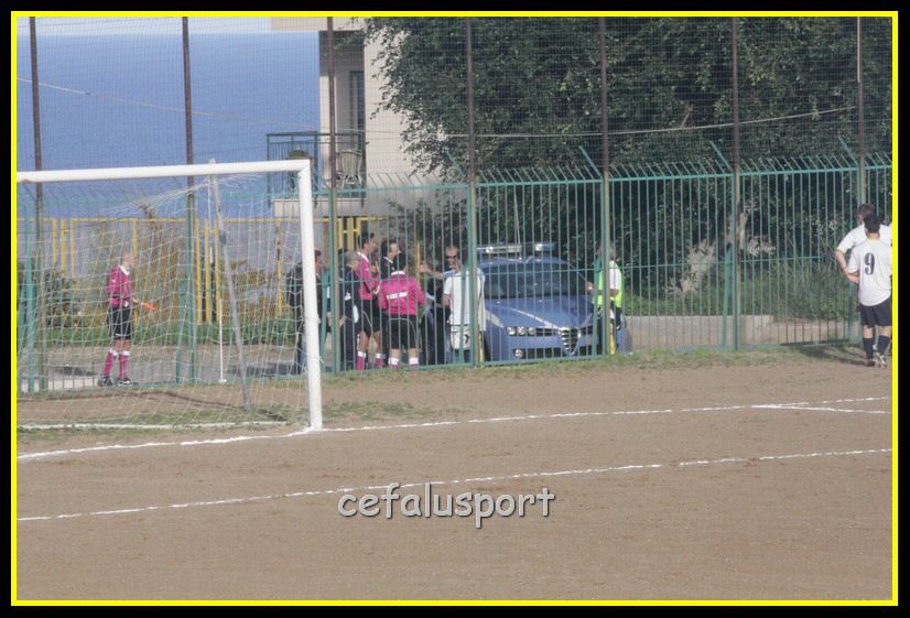 121110 sport2 001_tn.jpg